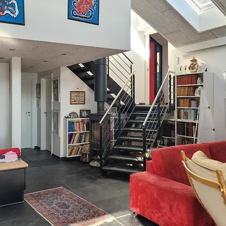 Vakantiehuis 3 Bedroom Stunning In